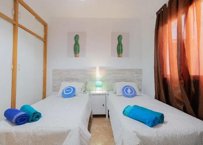Three Bedroom Near Cruz 1a Санта-Крус-де-Тенерифе