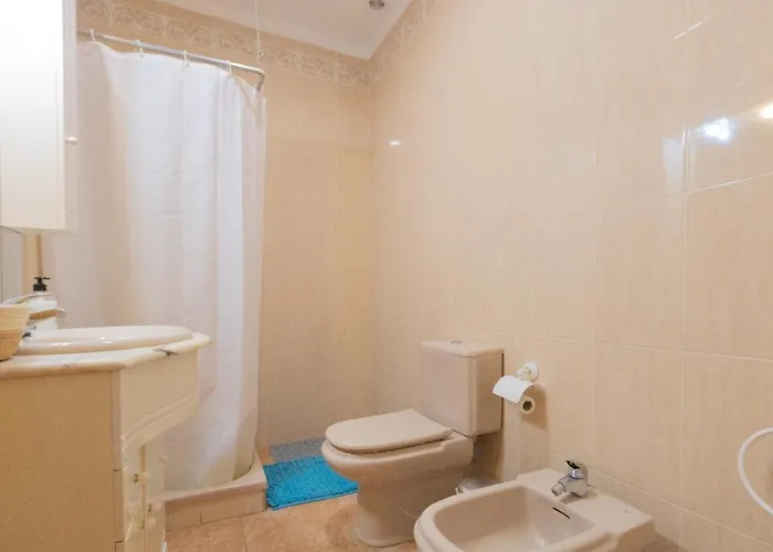Apartment Three Bedroom Near Cruz 1a *